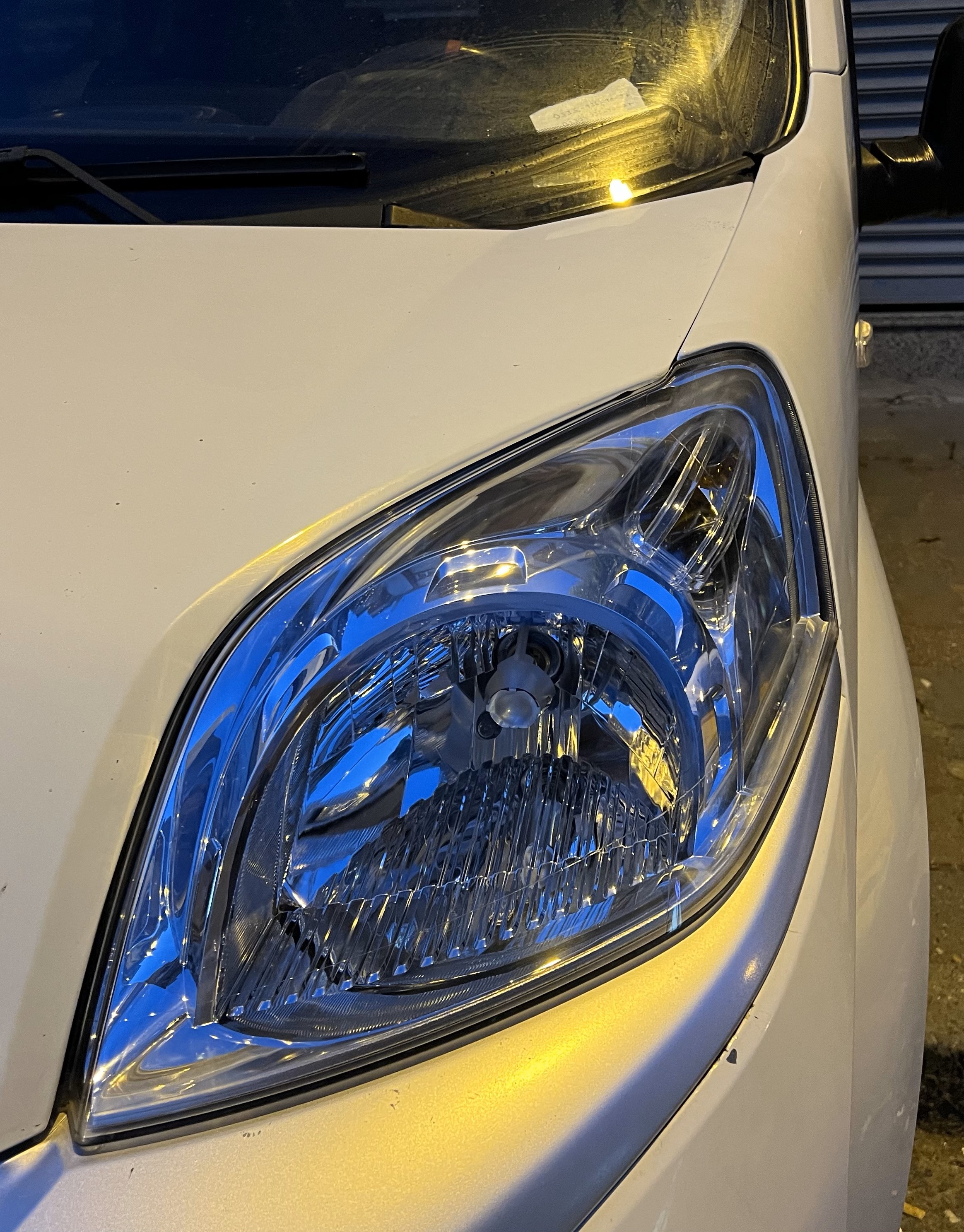 Fiat Fiorino Far Restorasyonu sonrası